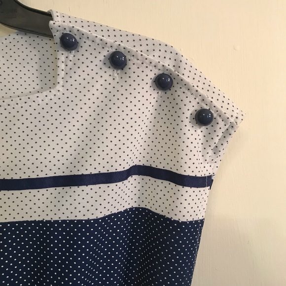 *CLEAR-OUT 3/18* THE FASHION PLACE DRESS - Picture 2 of 8